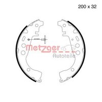 Rear brake shoe set METZGER for TOYOTA YARIS