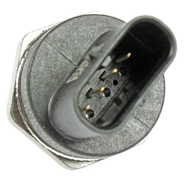 Fuel pressure sensor METZGER for MERCEDES E-KLASSE (W212)