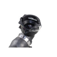 Kühlerschlauch rechts oben und Zusatzwasserpumpe METZGER für u.a. AUDI A3