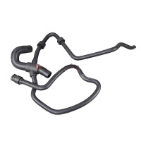 Radiator Hose left bottom from engine to engine cooler...