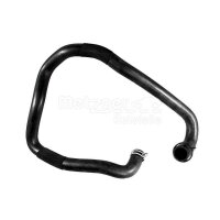 Kühlerschlauch rechts unten Ausgang Motorkühler METZGER für u.a. VOLVO V50