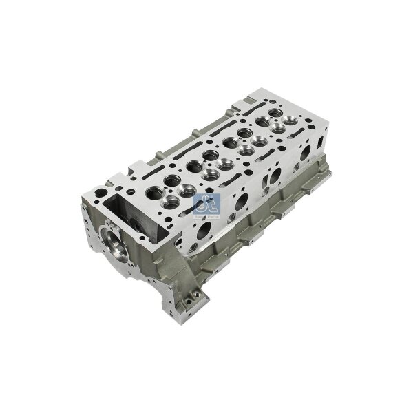 Cylinder Head without valves DT SPARE PARTS IAM-Expertise fits MERCEDES-BENZ