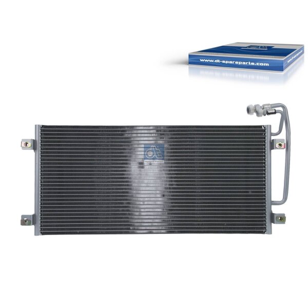 Air Conditioning Condenser 678 x 305 mm DT SPARE PARTS for MAN F2000