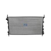 Kühler Motorkühlung 704 x 378 mm DT SPARE PARTS...