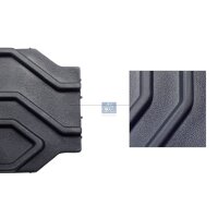 Cover front apron left DT SPARE PARTS IAM-Expertise...