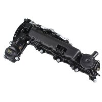 Cylinder Head Cover with Seal METZGER suitable for e.g....