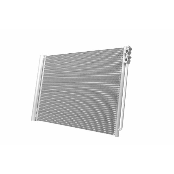 Kondensator Klimaanlage mit Trockner Kühlrohre parallel HELLA für u.a. BMW 5er