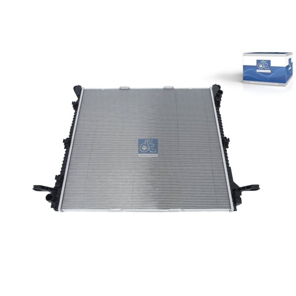 Engine Cooling Radiator 718 x 665 mm DT SPARE PARTS suitable for e.g. MAN