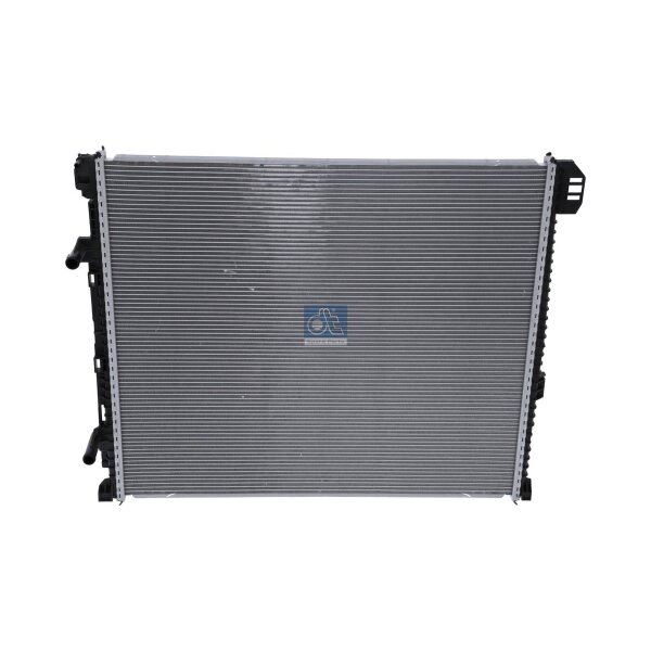 Engine Cooling Radiator 719 x 630 mm DT SPARE PARTS suitable for e.g. MAN