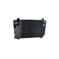 Kondensator Klimaanlage mit Dichtring NRF für u.a. TOYOTA AVENSIS