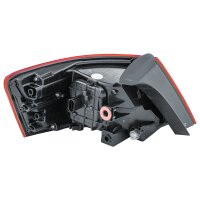 Rückleuchte rechts mit Schlusslicht 12 V Halogen W21W HELLA für AUDI A3